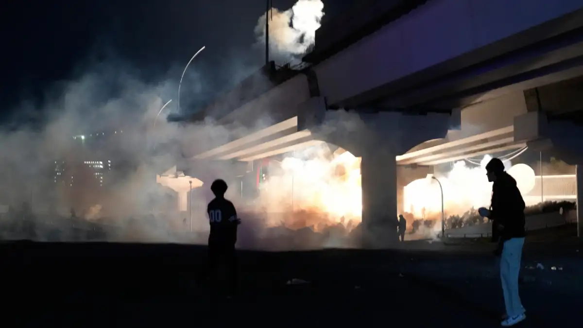 Fact Check: Video of Iranian missile strikes on Tel Aviv predates 2026 war - 1