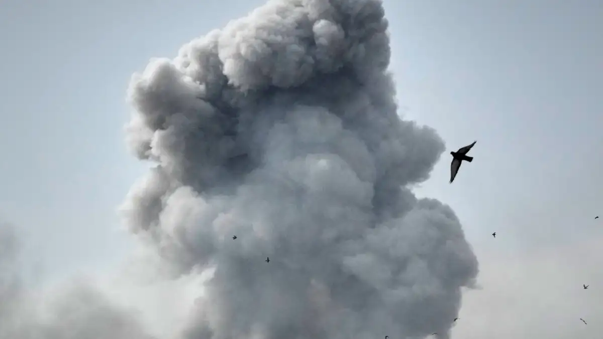 Iran’s Foreign Minister Was Asked Whether Russia Is Helping Them Locate US Forces — And His Answer Was Telling - 2