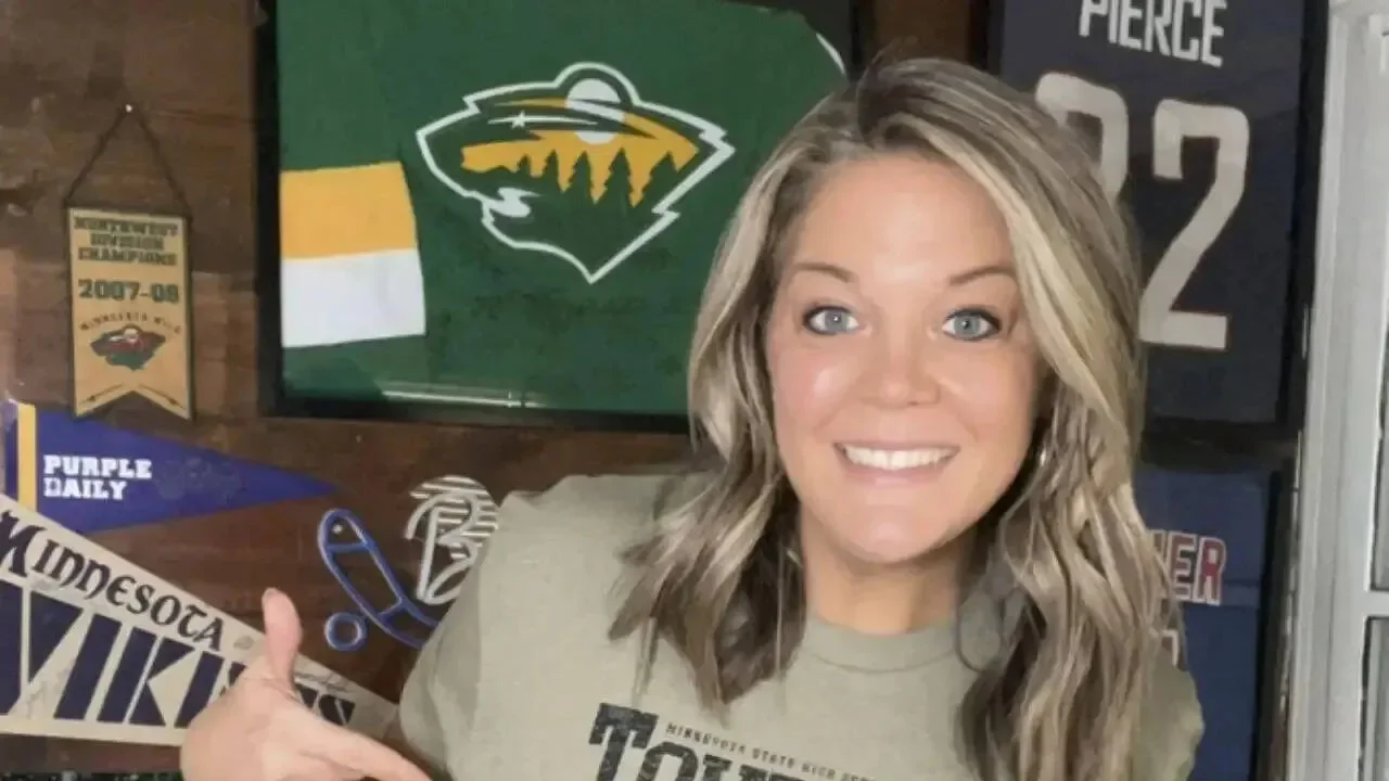 Hockey writer Jessi Pierce talks about her career - 1