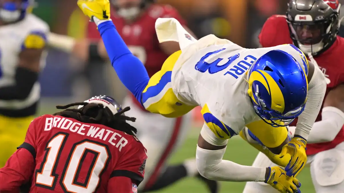 Kam Curl cashes in with Rams — what it could mean for Reed Blankenship - 2