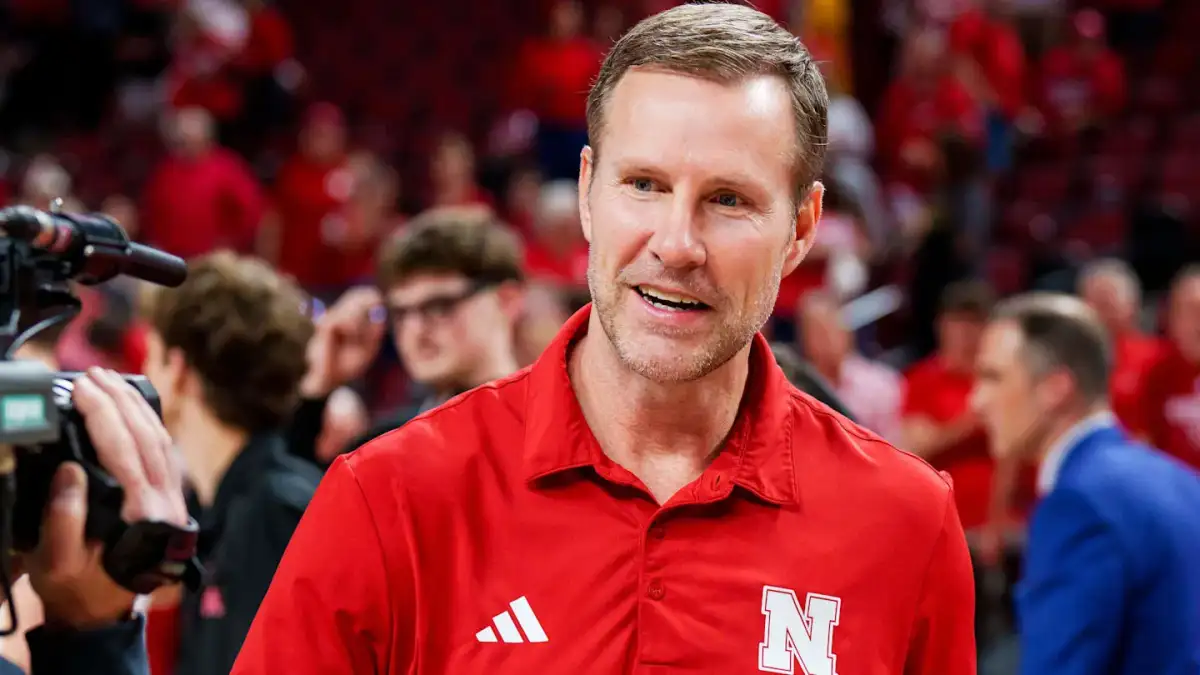 Fred Hoiberg of Nebraska named AP Coach of the Year in men's college basketball - 1