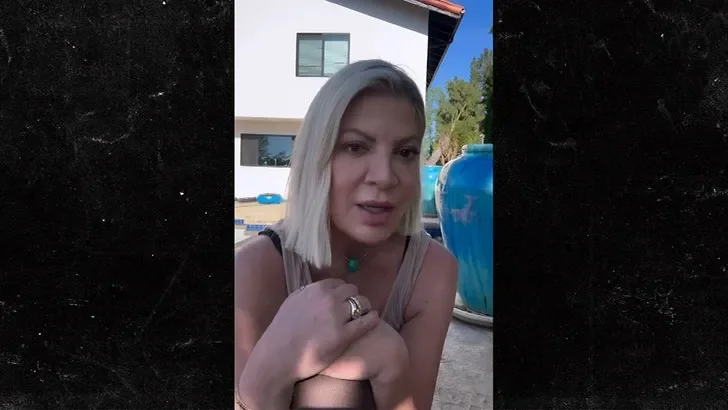 Tori Spelling Crash Horror: Actor Credits 'Guardian Angels' for Saving Her Children - 2
