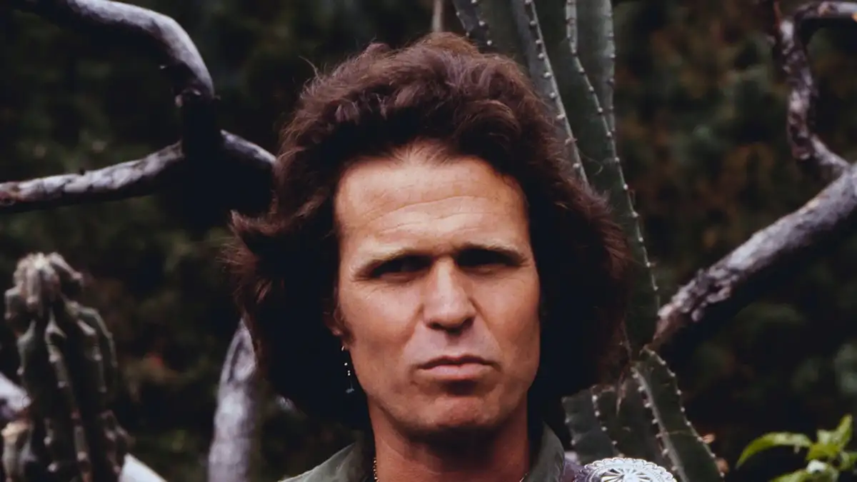 'Country Joe' McDonald dead: Lead singer of famous 60s band dies after Parkinson's battle - 4