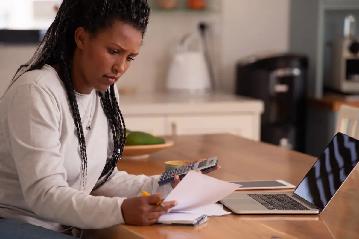 I started a business at 16 to make money. Now I'm building generational wealth. - 2