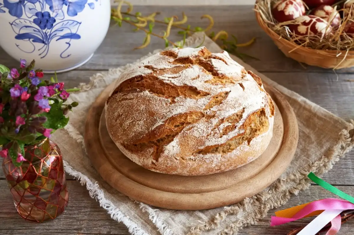 Seth Rogen Didn’t Look Impressed When Kelly Clarkson Told Him That Having Kids Is A “Beautiful Thing” After He Explained Why He’s Happily Child-Free In A Resurfaced Clip - 2