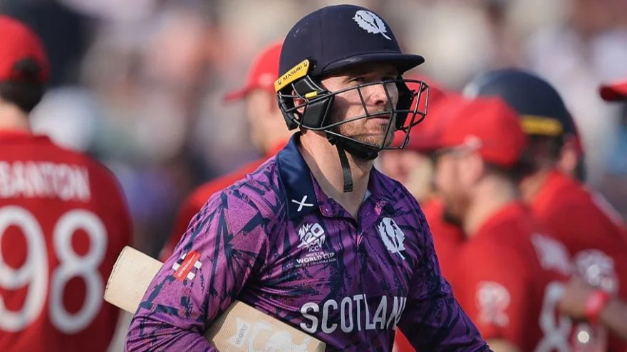 T20 World Cup: England bowls Scotland out for 152 - 2