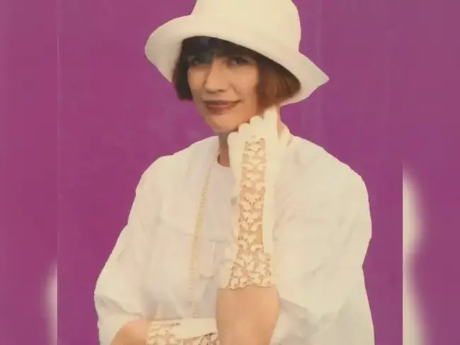 Camilla Carr dead: Keep My Grave Open star dies after heartbreaking Alzheimer's battle - 3