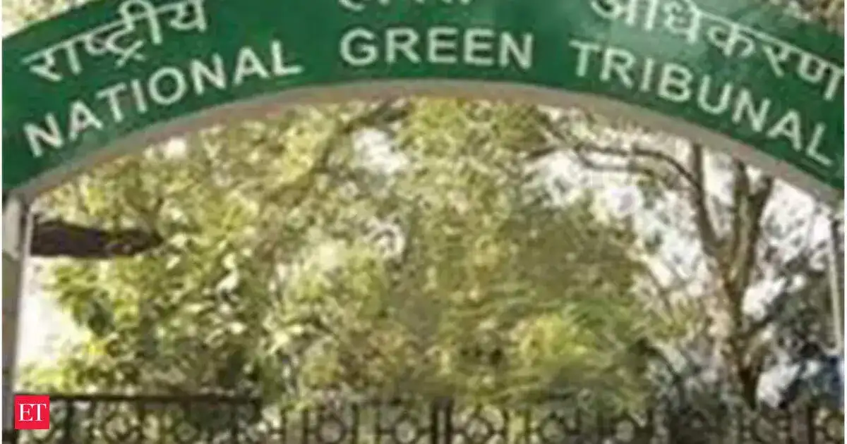 The US labor market right now can be defined by one word: Whiplash - 3