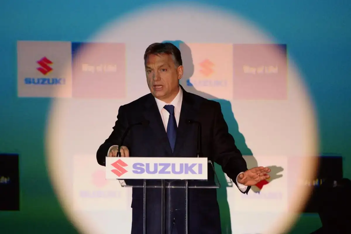 WEEKEND: 50% Crash in Key Hungarian Stock Signals Trouble for Orban... - 2