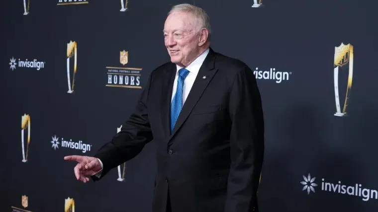 Patriots, Bills Named Suitors For Cowboys Superstar In Free Agency - 3