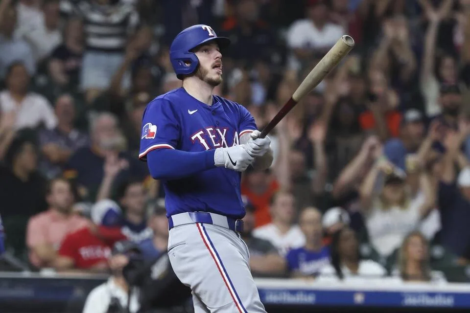 Braves add catching depth by signing former Rangers All-Star Jonah Heim to 1-year deal - 3