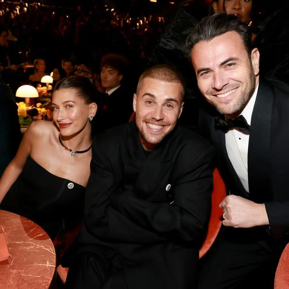 Justin Bieber and wife Hailey are 'ignoring the noise' after his bizarre stripped-down Grammys return - 2