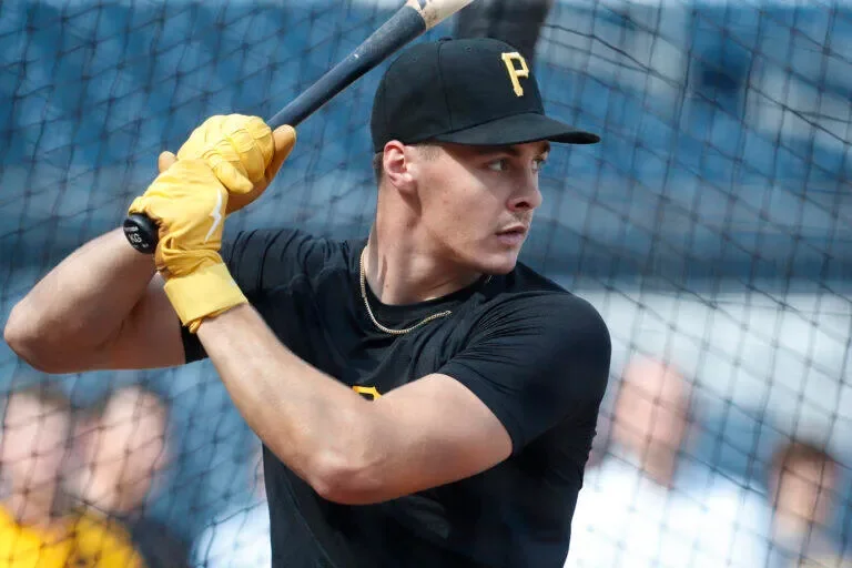 Pirates shortstop Konnor Griffin, baseball's No. 1 prospect, hits RBI double in first MLB at-bat - 4
