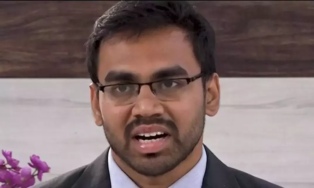 Arizona Gov. Katie Hobbs Blocks License Plates Honouring Charlie Kirk, Citing Nonpartisan Principles - 2