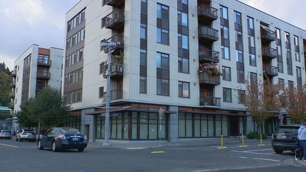 Portland Lawsuit Alleges Tear Gas Use by ICE Is a Health Threat - 4