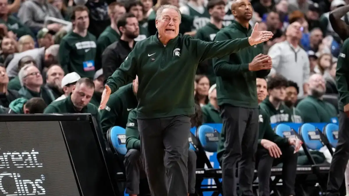 Michigan State reaches 17th Sweet 16 under Izzo in win over Louisville - 2