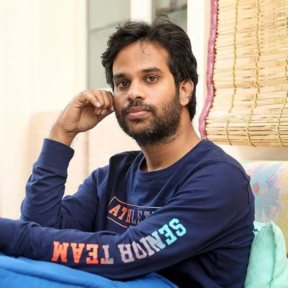 Man Utd attention seeker 'doing my head in' as Wayne Rooney fumes at situation - 1