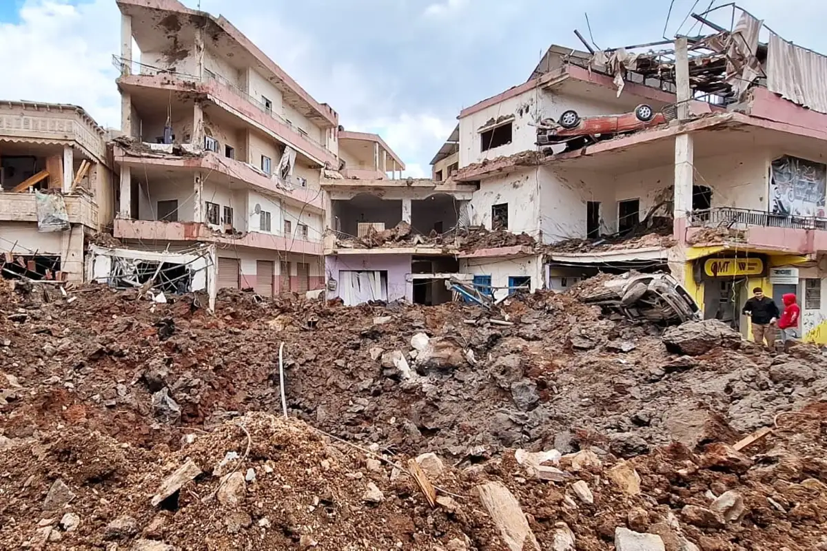 Trump Says US 'Doing Very Well' in Iran War, Claims Iranian Forces 'Gone' - 4