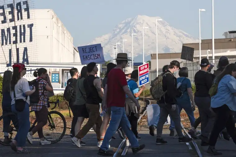 CBS News: As Pathways to Freedom Narrow, More Detainees Are Voluntarily Leaving the Country - 1