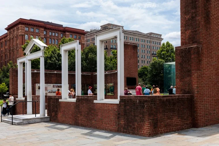 Judge Orders Trump Administration to Restore Displays About Slavery at Washington’s House - 4