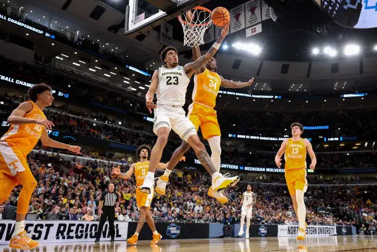 Big men, bigger lineups: how length, size got Illinois, UConn, Arizona, Michigan to the Final Four - 3
