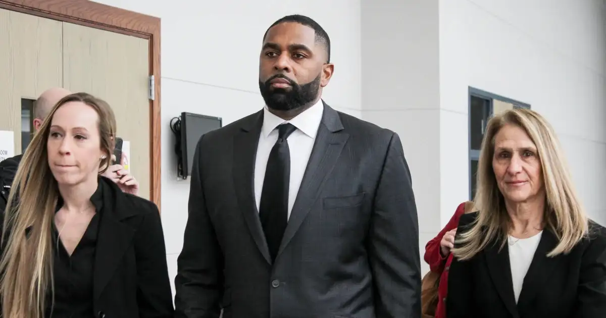 Fired Michigan coach Sherrone Moore reaches plea deal in case over alleged break-in at mistress's home - 4