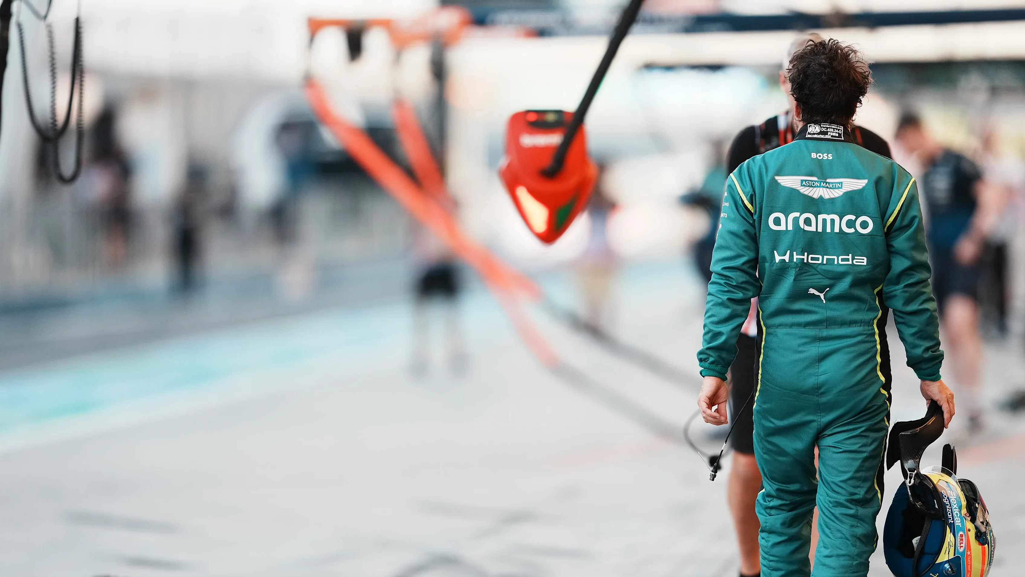 Aston Martin stuck in garage amid shortage of Honda engine parts - 1