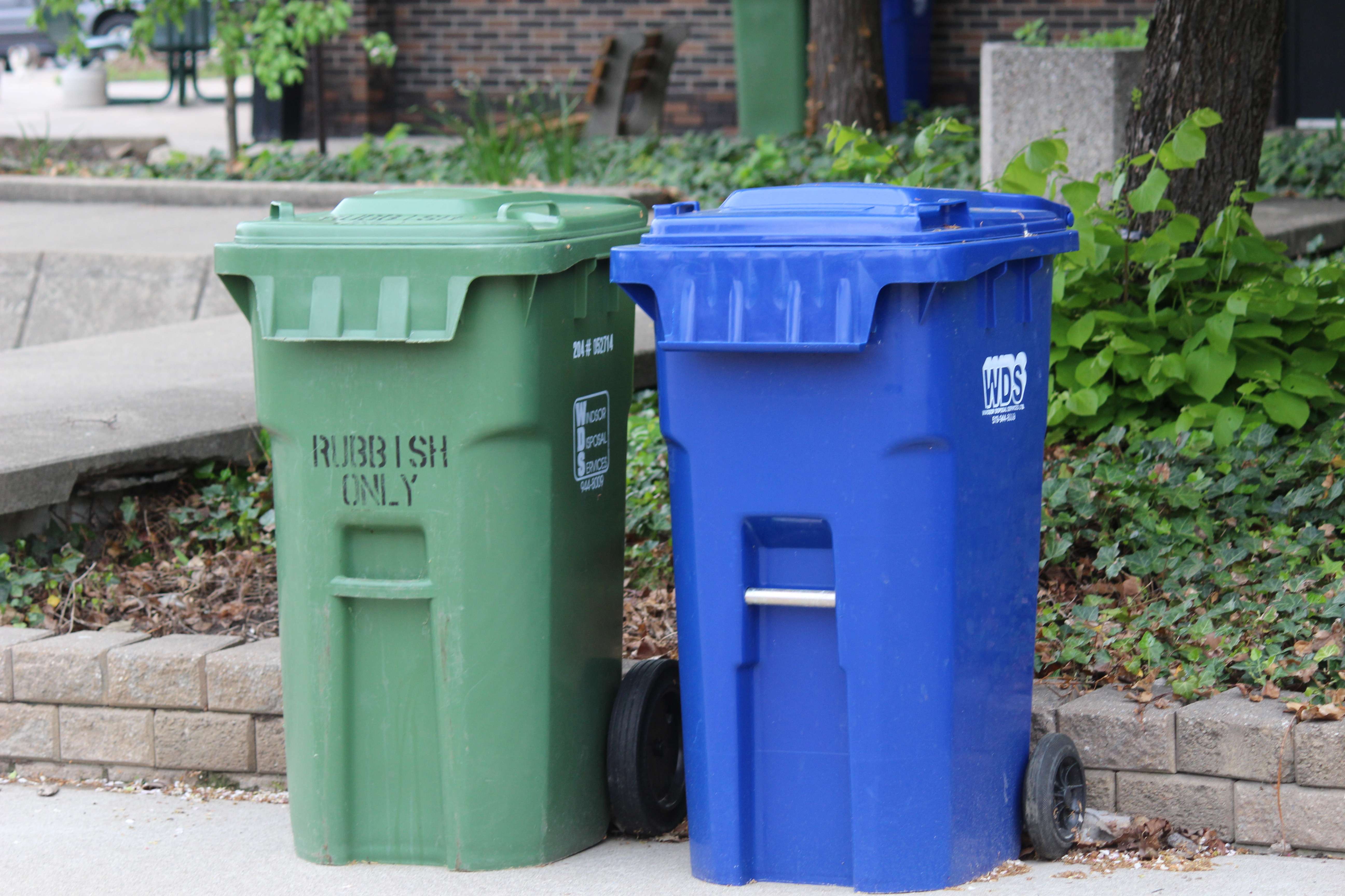 Whether red or blue, Windsor offers pickup of old recycling bins - 3