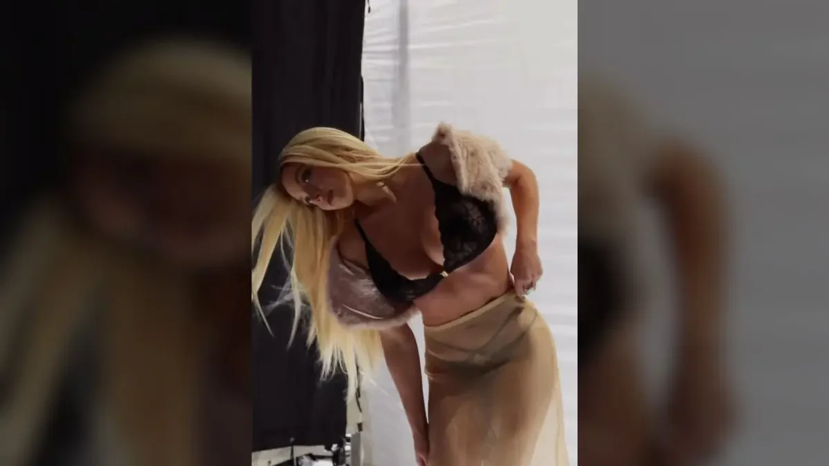 Sydney Sweeney shows off her VERY ample chest in racy webcam snap as she plugs her SYRN lingerie brand - 2