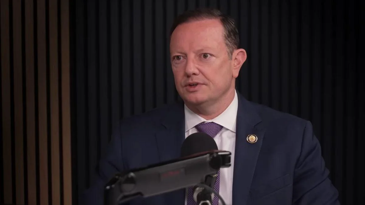 Trump Accused Of Greenlighting Access To Secret UFO Bases Allegedly Holding 'Non-Human' Tech - 4