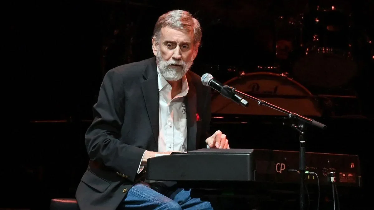 Ray Stevens Broken Neck Shock Sparks Fear — What Happened to the Country Legend? - 4