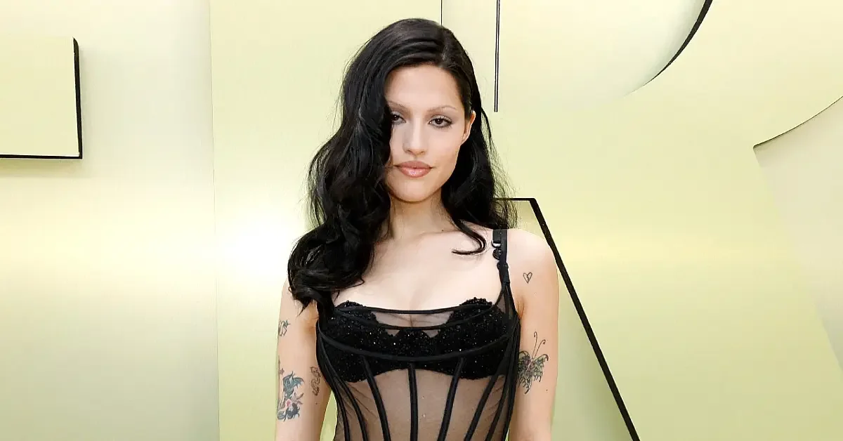 Top doctor suffering agonizing bone disease osteopenia reveals how to REVERSE the condition - 1