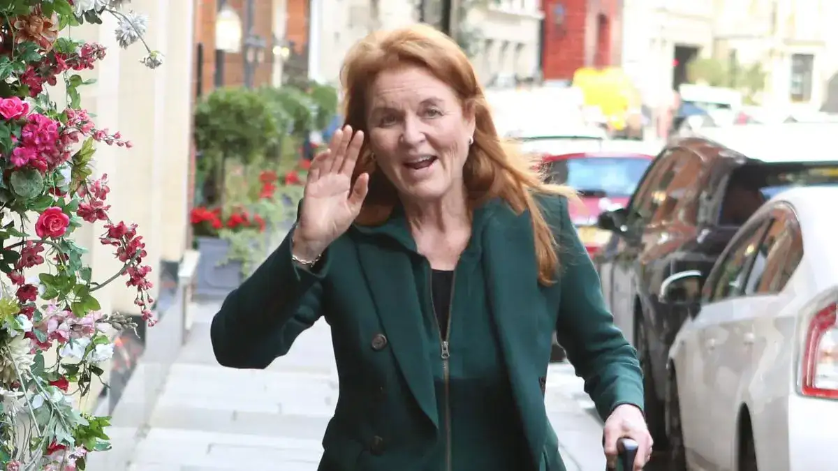 Meghan Markle, Prince Harry Allegedly 'In Fear' As Desperate Fergie Prepares To Spill Royal Secrets - 4