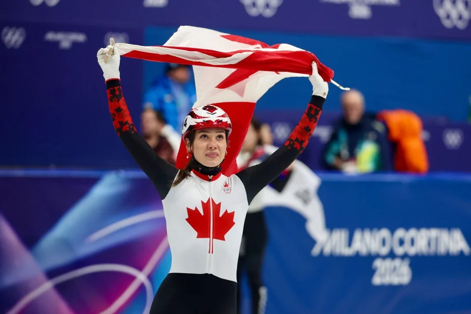 Canada’s Courtney Sarault wins silver medal in women’s 1,000m - 4
