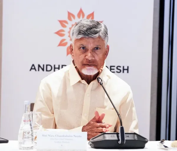 Kosovo president urges a quick snap vote after dissolving parliament to avoid further instability - 4