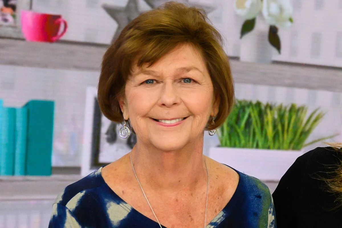 Police search Arizona home of person detained in connection to Nancy Guthrie disappearance - 2