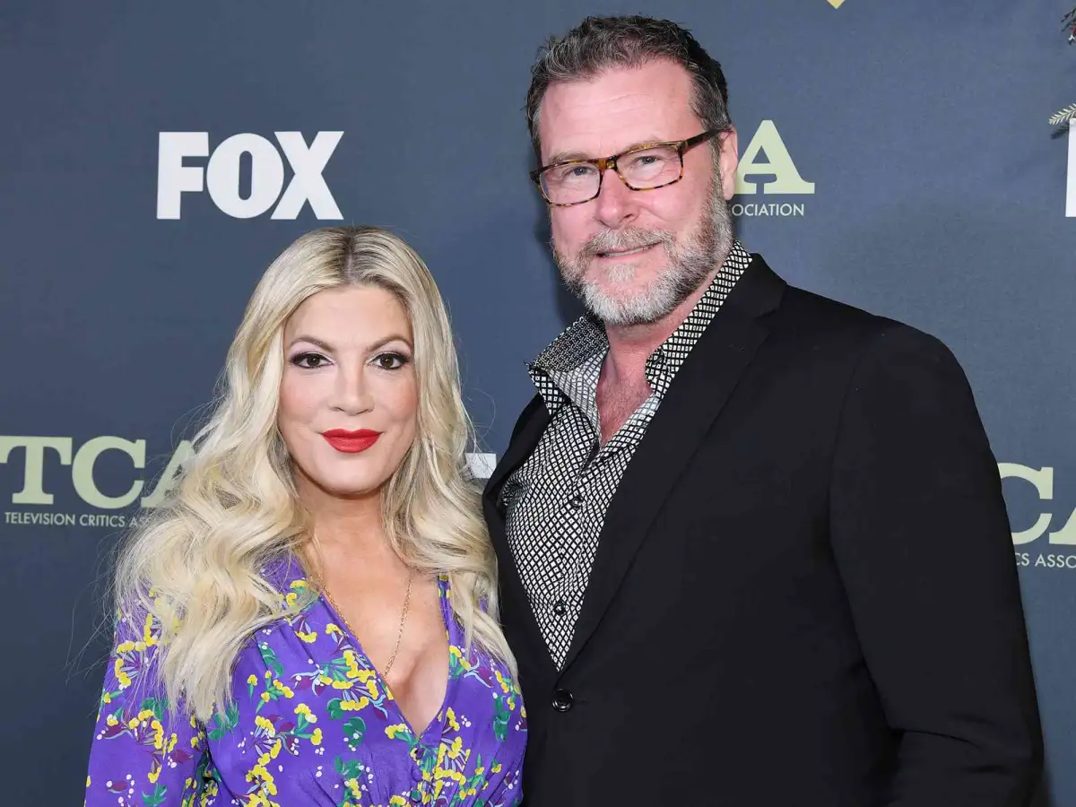 Tori Spelling Reveals Why She Isn’t Looking to Date After Dean McDermott Split: ‘I Am in My Power Era’ (Exclusive) - 4