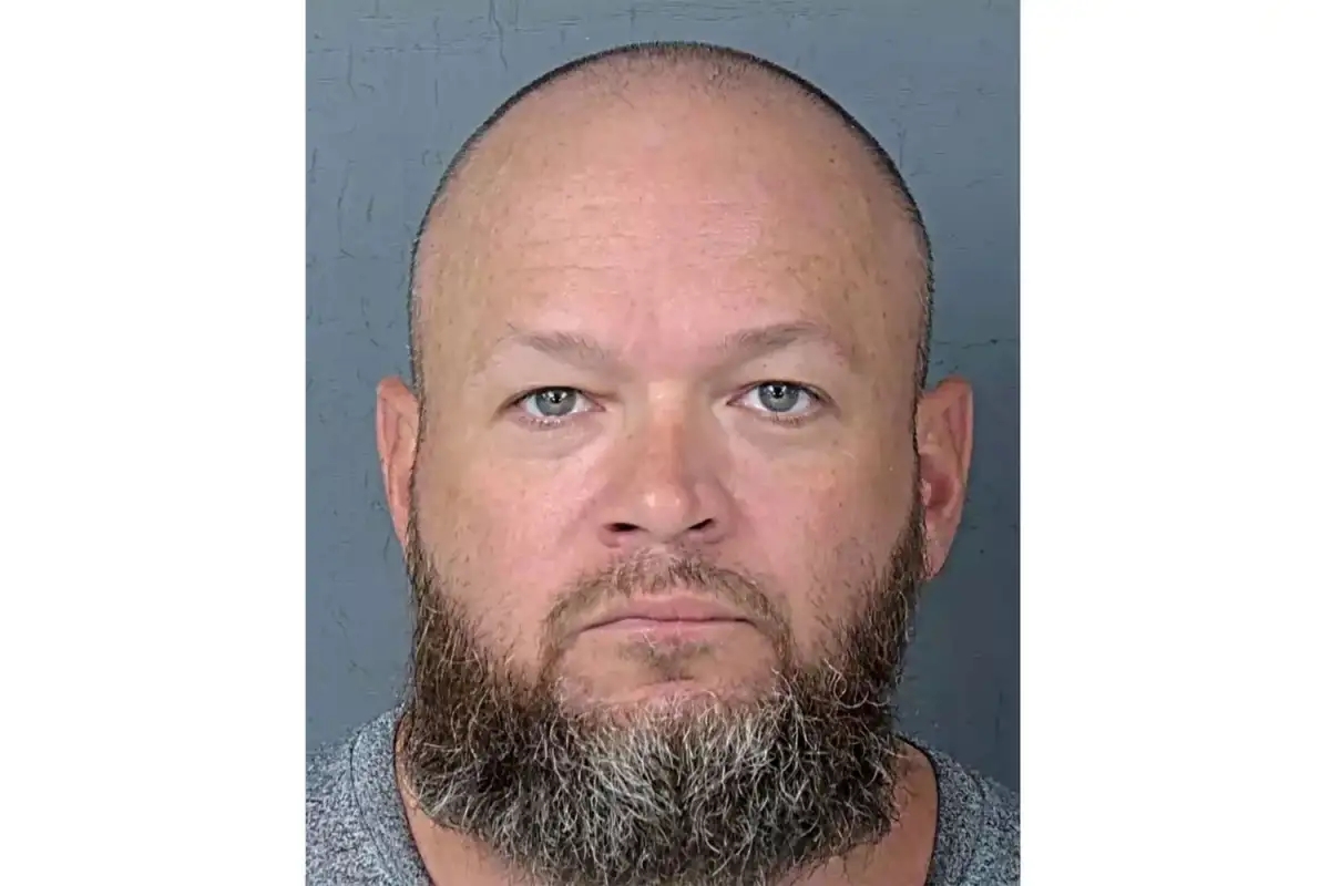 Capitol Rioter Pardoned by Trump Now Serving Life Sentence for Crimes No One Expected - 1