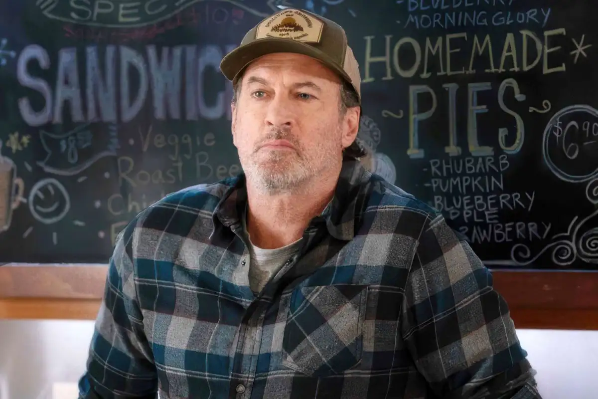 Scott Patterson Says Fans Deserve "Truth" About His Sullivan's Exit - 2