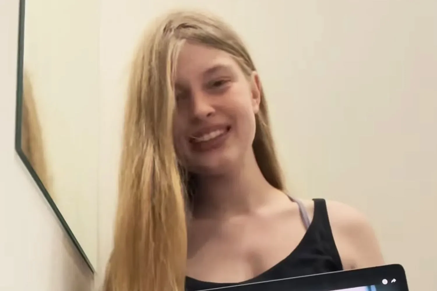 Elon Musk's transgender daughter recalls 'isolating' childhood spent in extreme wealth: 'Power corrupts people' - 3