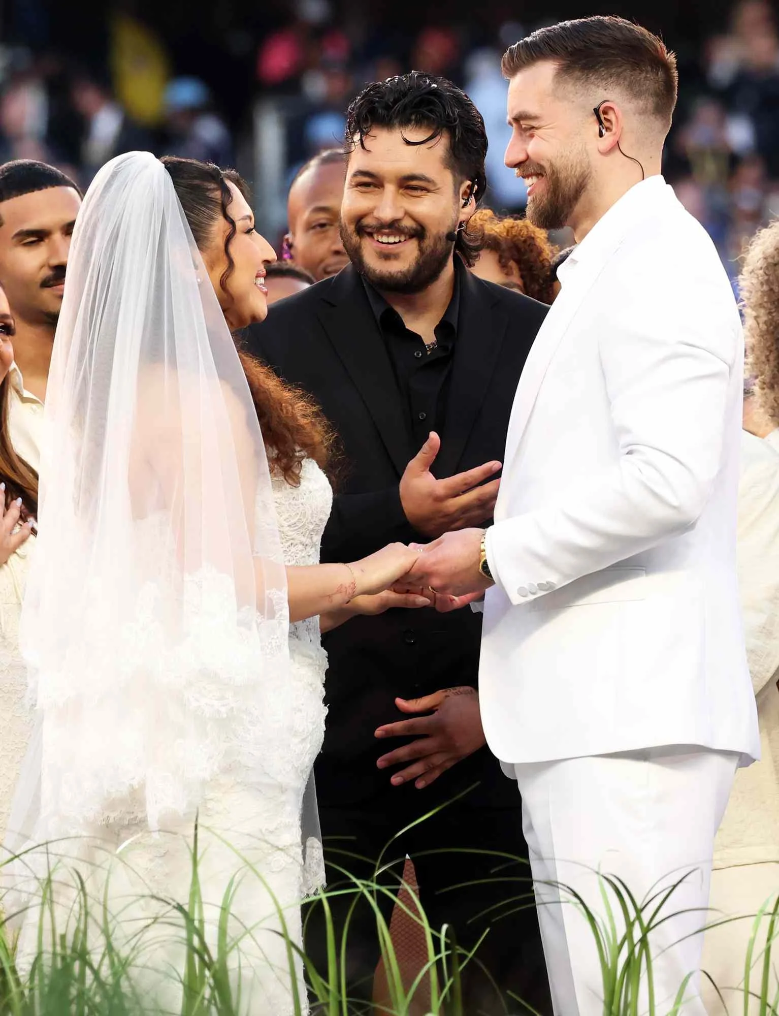 How Super Bowl 2026 Exposes Fragile Celebrity Couples as New Romances and Breakups Loom - 1