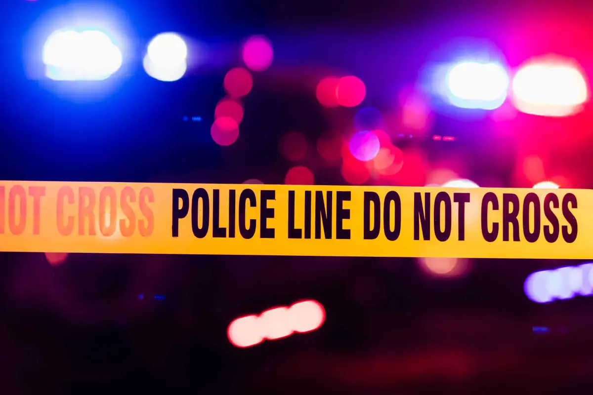 Man killed after trying to stop fight at Cobb bar - 1