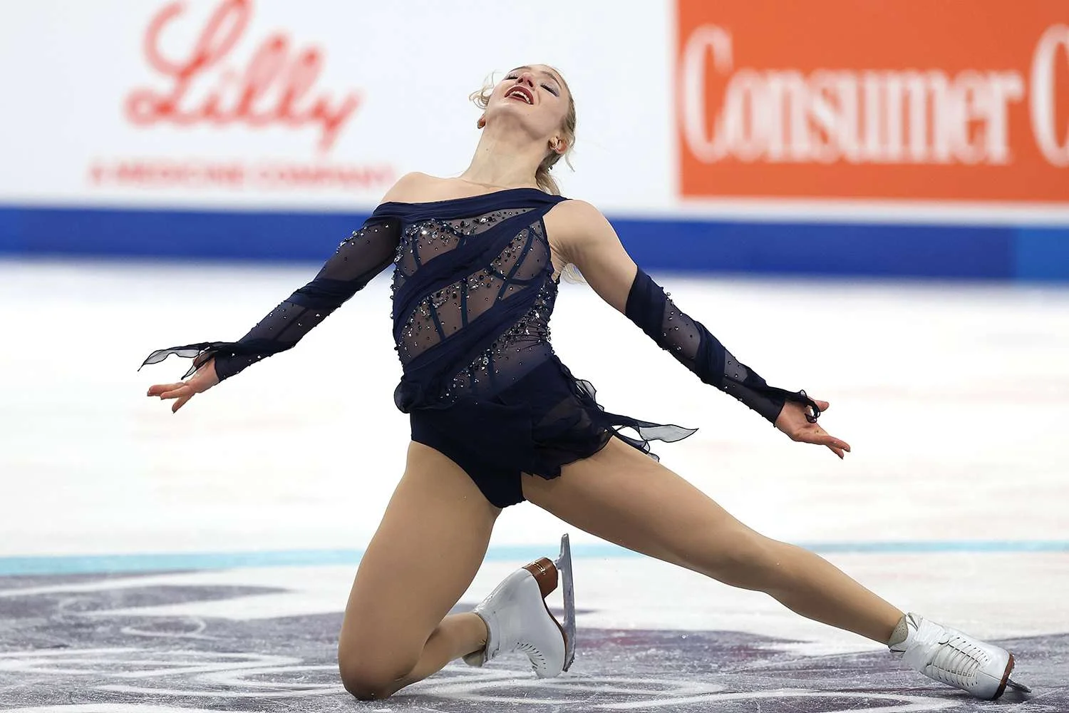 Who Are the 'Blade Angels'? Facts on American Figure Skaters Introduced by Taylor Swift in the New Winter Olympics 2026 Video - 1