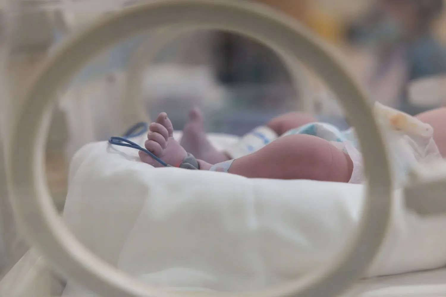 Music Therapy May Help Premature Babies Leave the Hospital Sooner, Experts Say - 1