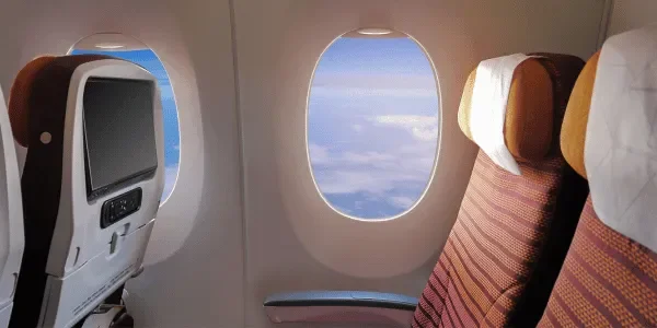 The Rudest Things You Can Do While Boarding A Plane - 2