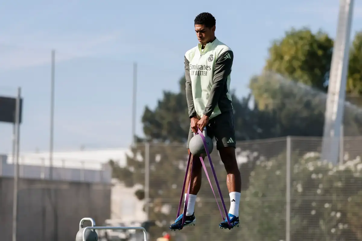 Krispy Kreme offering free doughnuts Monday after daylight saving time - 2