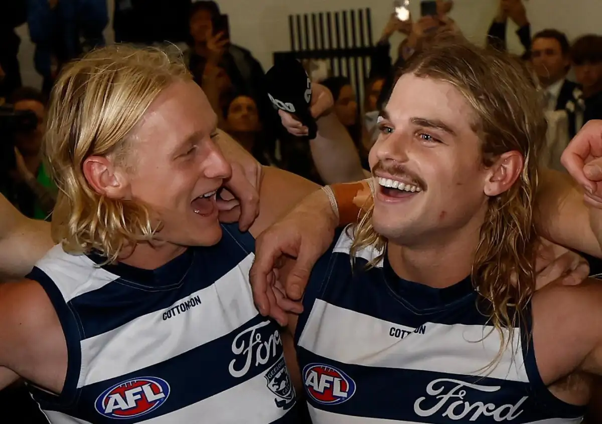 ‘Ticks a lot of boxes for a suspension’: Hawks gun faces scrutiny over dangerous tackle - 2