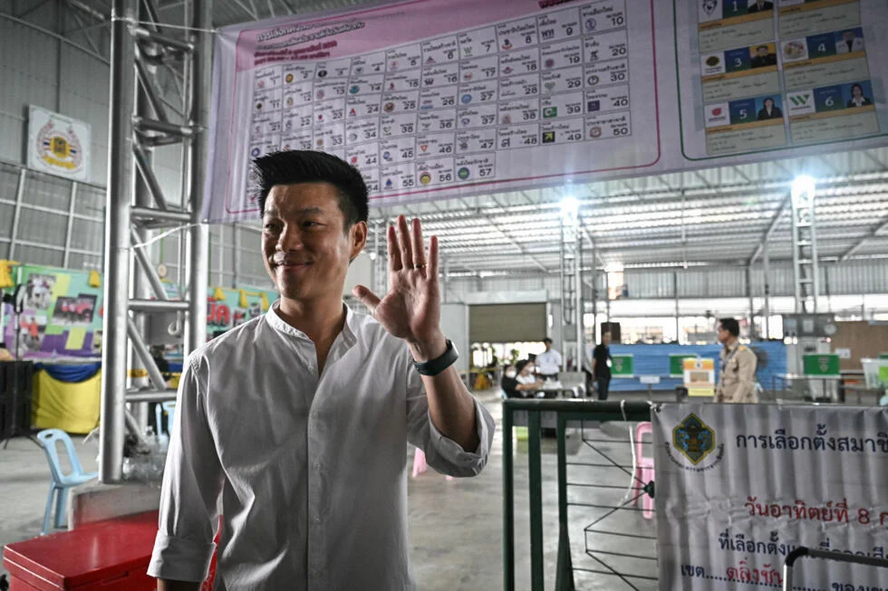 Polls close in Thailand election that pitted reformists against conservatives - 3