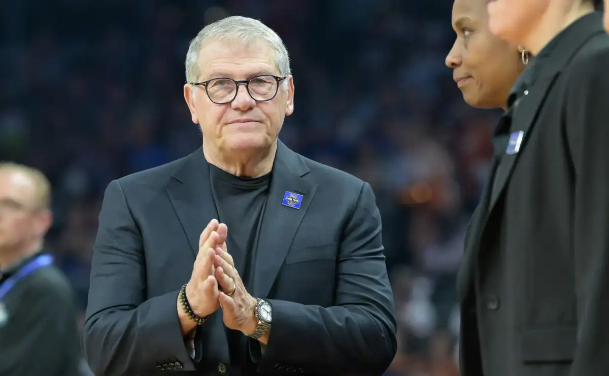 Geno apologizes to South Carolina for outburst - 2