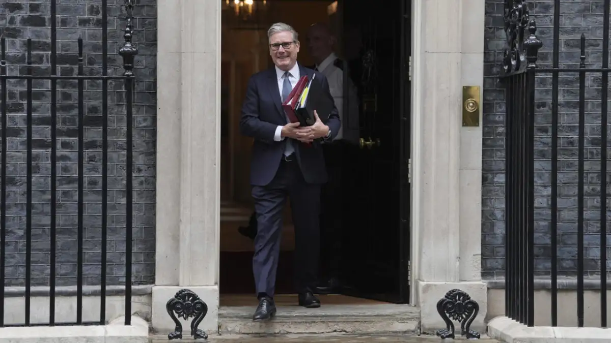 Keir Starmer accused of ‘mimicking Trump’ with Middle East crisis TikTok post - 3